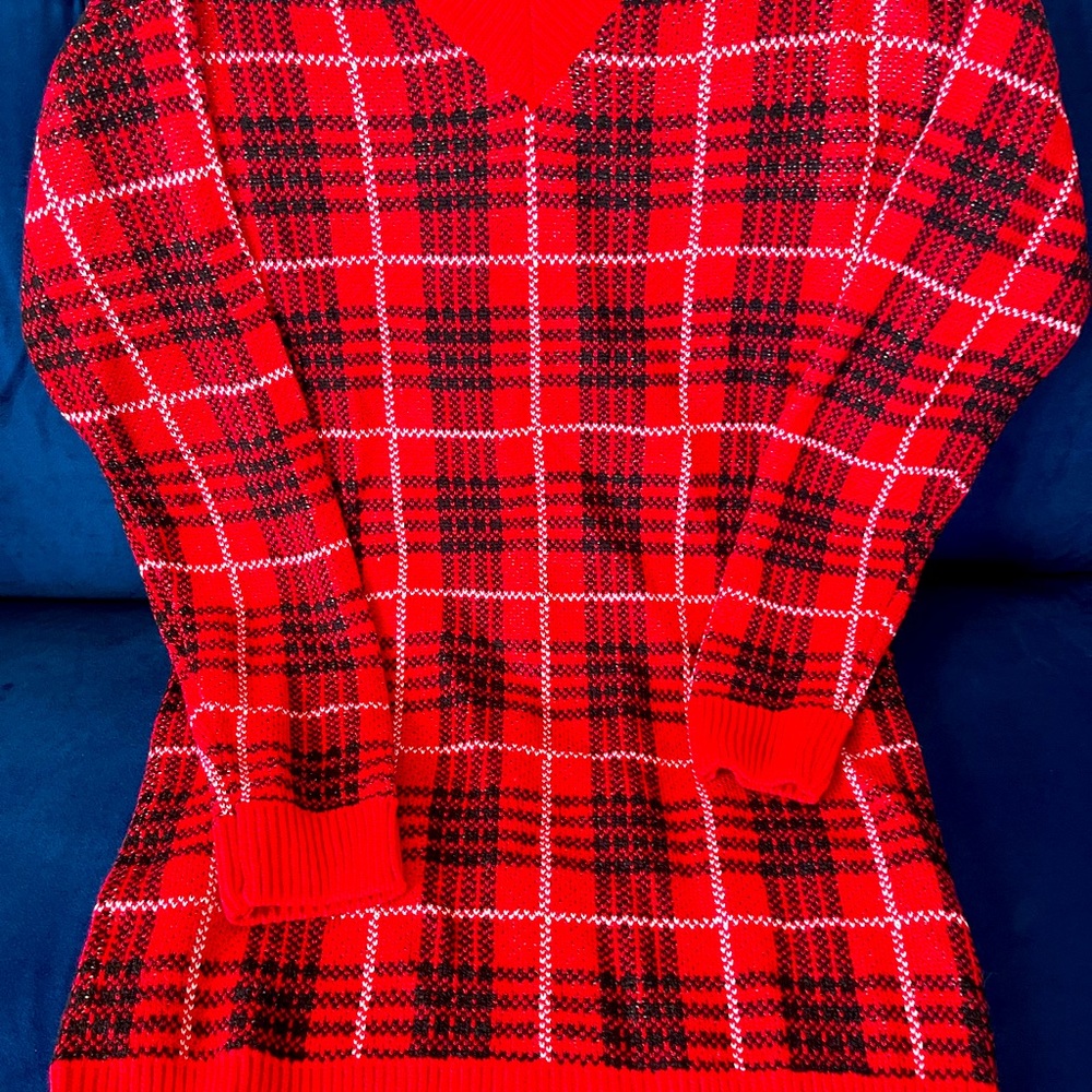 Be ready for your next Christmas party with this beautiful dress sweater.